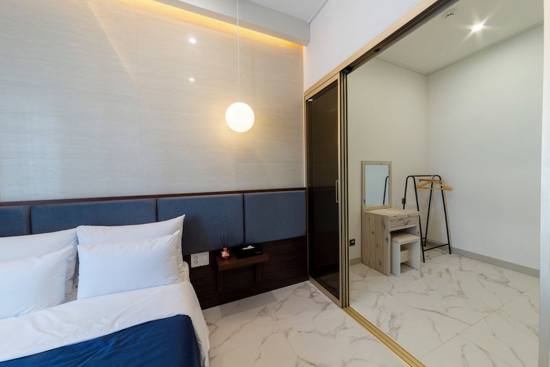 Raviens Maison de Hotel, Busan, South Korea