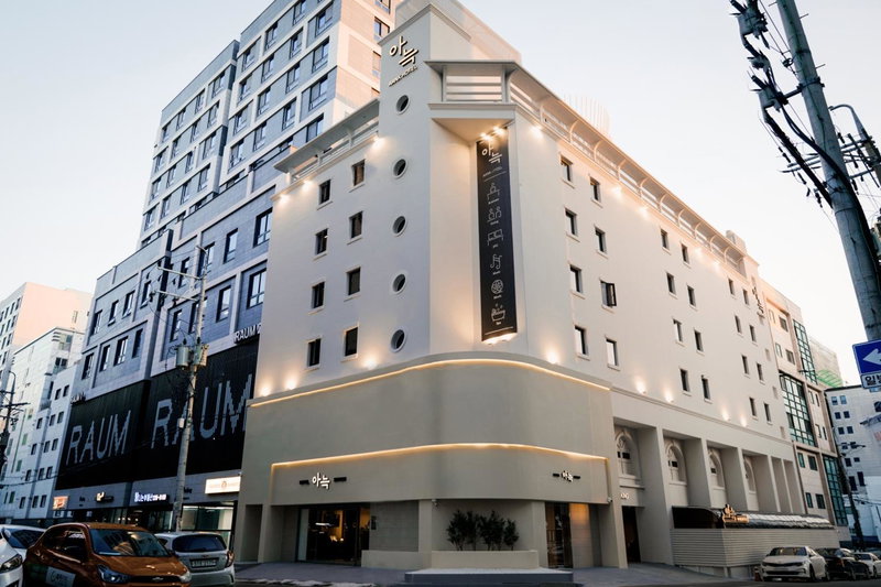 Anook Hotel Suwon Ingye, Suwon, South Korea