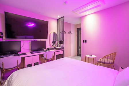 onthemoon, Wonju, South Korea