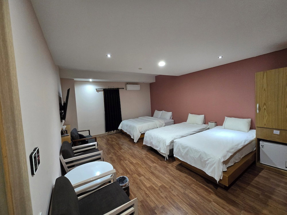 Central Plaza Hotel, South Korea
