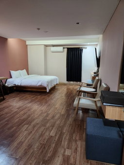 Central Plaza Hotel, Suwon, South Korea