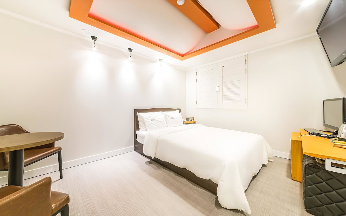 Hotel · Jangan White, Seoul