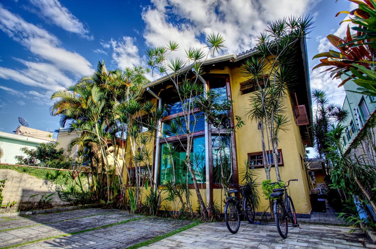 Hotel · Pouso Abaré, Ubatuba