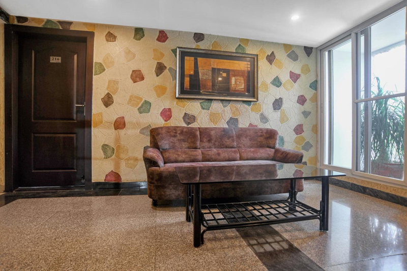 Super Townhouse Divya Palace, Indore, India