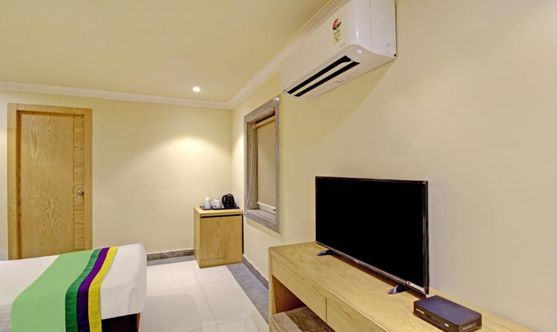 Treebo ASL Prime, Gariahat, Kolkata, India