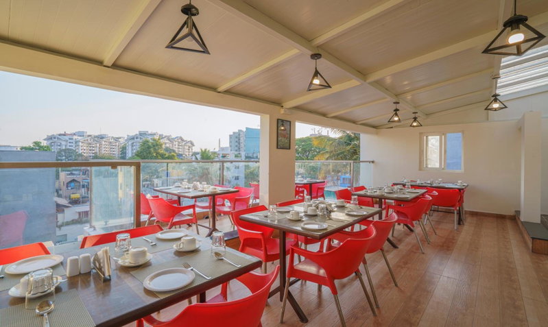Treebo Elite 7 Koramangala, 500m from Nexus Mall, Bangalore, India