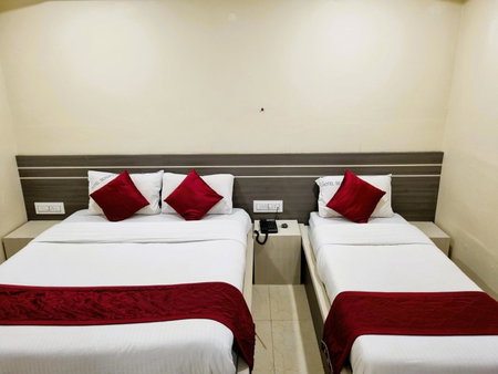 Hotel Seagate, Velānganni, India