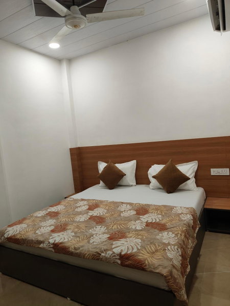 Golden Oak- 5 min walk from golden temple, Amritsar, India