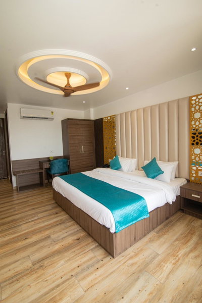 Hotel Yog Vashishth, Rishīkesh, India