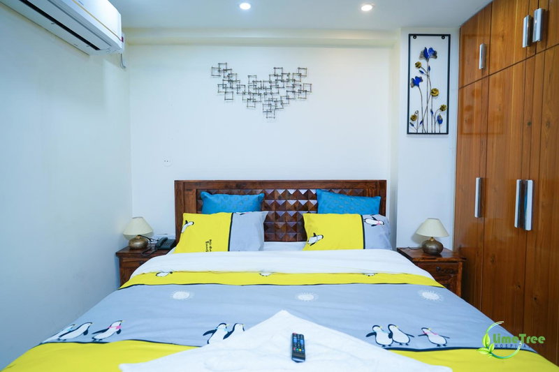 Lime Tree Hotel Near 32nd Avenue Sector 29 Gurgaon, Gurgaon, India