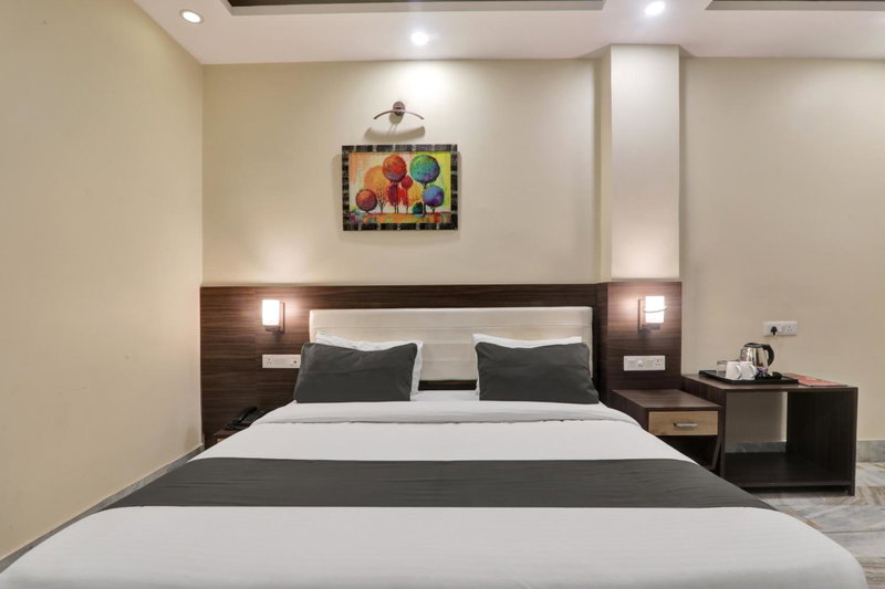 Super Townhouse Kankarbagh Formerly Kunwar Alcajars, Patna, India