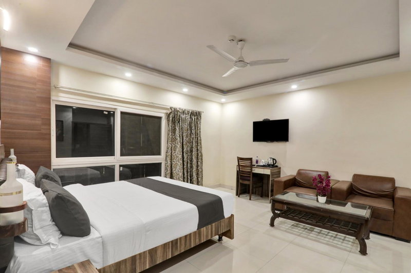 Super Townhouse Kankarbagh Formerly Kunwar Alcajars, Patna, India