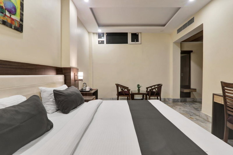 Super Townhouse Kankarbagh Formerly Kunwar Alcajars, Patna, India