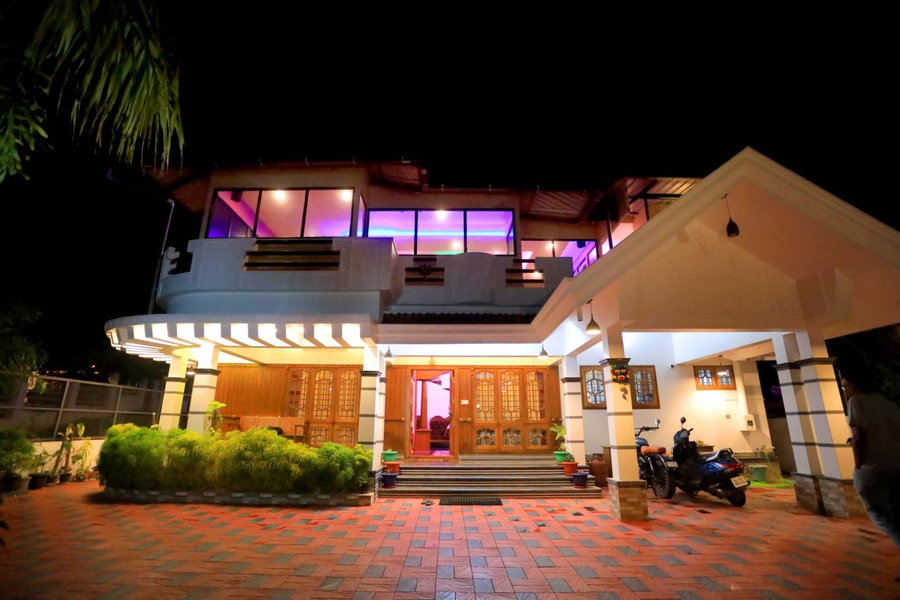 Hillsidecreek Homestay, Anachal, India