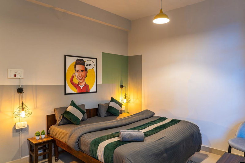 Whoopers Hostel Bir- FRIENDS themed, Bīr, India