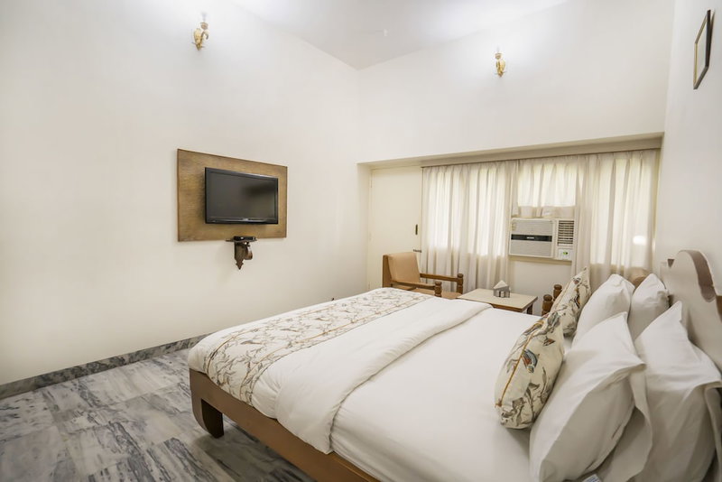 Hotel Chandrawati Palace, Abu Road, India