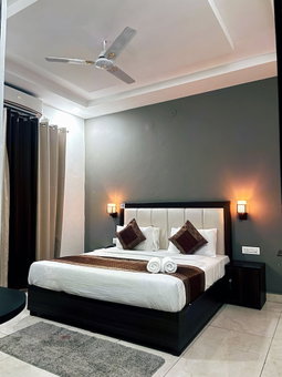 Blue River Hostel, Narendranagar, India