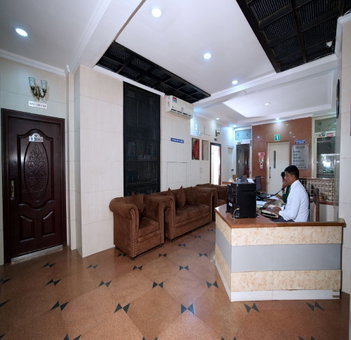 Blossoms Hotel and Service Apartment, Chennai, India