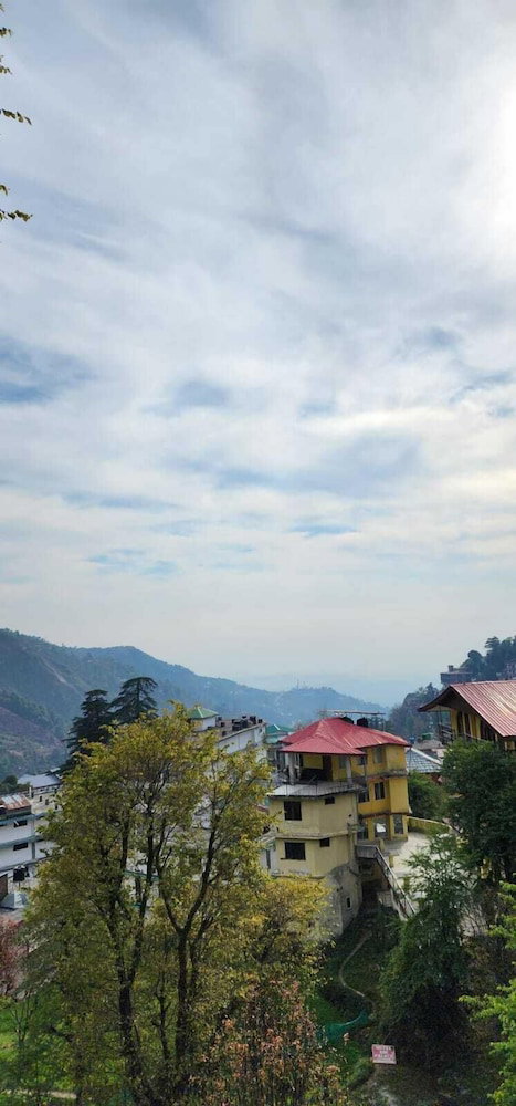 Hotel Sky pie, India
