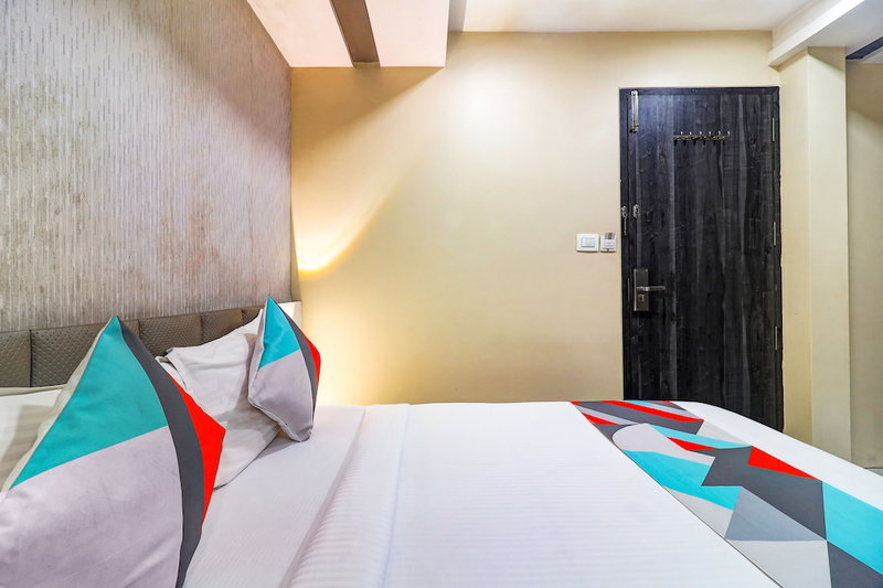 FabHotel Grand Heritage, Mumbai, India