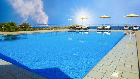 Nanakis Beach Luxury Apartments, Stavros, Greece