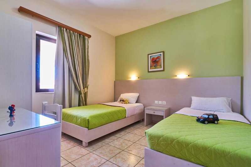 Nanakis Beach Luxury Apartments, Stavros, Greece