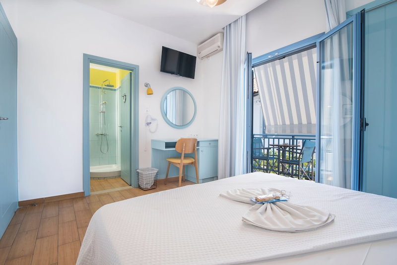 Saronis Hotel Agistri - Adults Only, Agistri, Greece