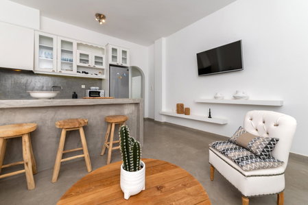AquaLung Suites, Kamari, Greece