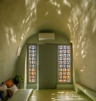 Sublime Villa & Caves, Akrotiri, Greece