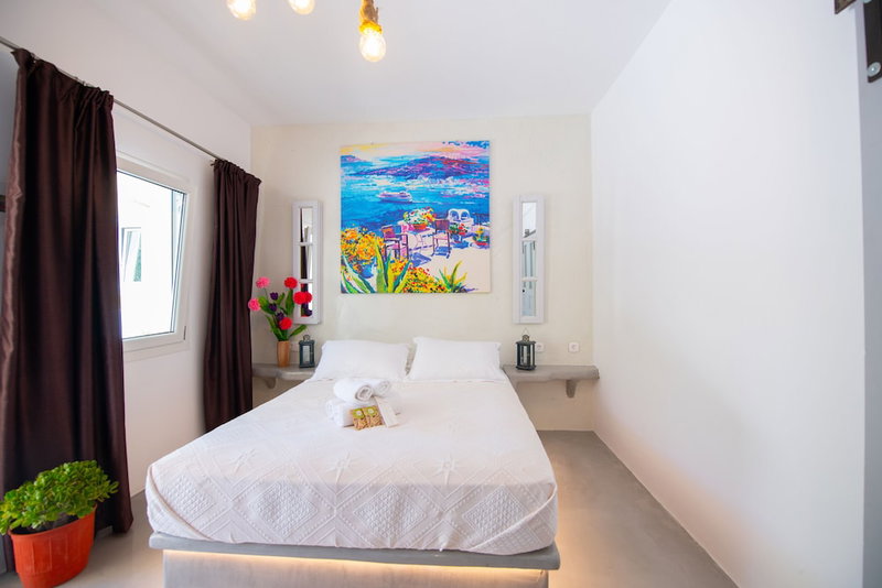 Arlene Suites, Santorini, Greece
