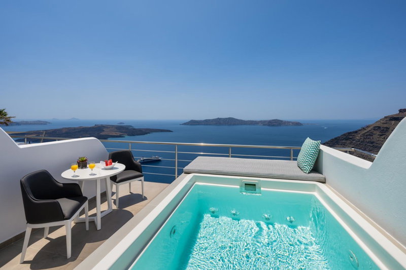Aura Suites, Firostefani, Greece