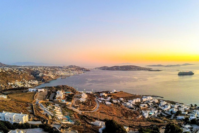 Agnandi Cielo, Tourlos, Greece