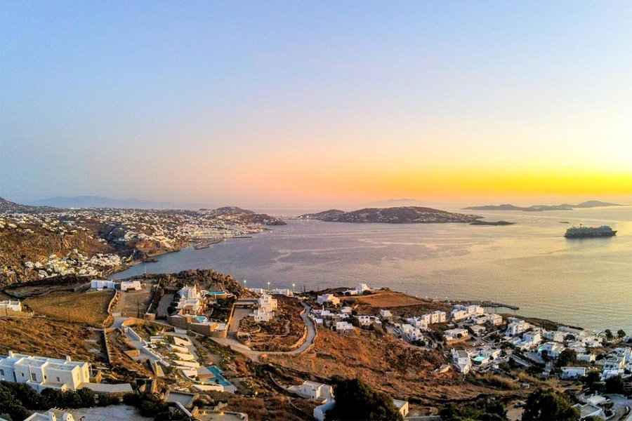 Agnandi Cielo, Tourlos, Greece
