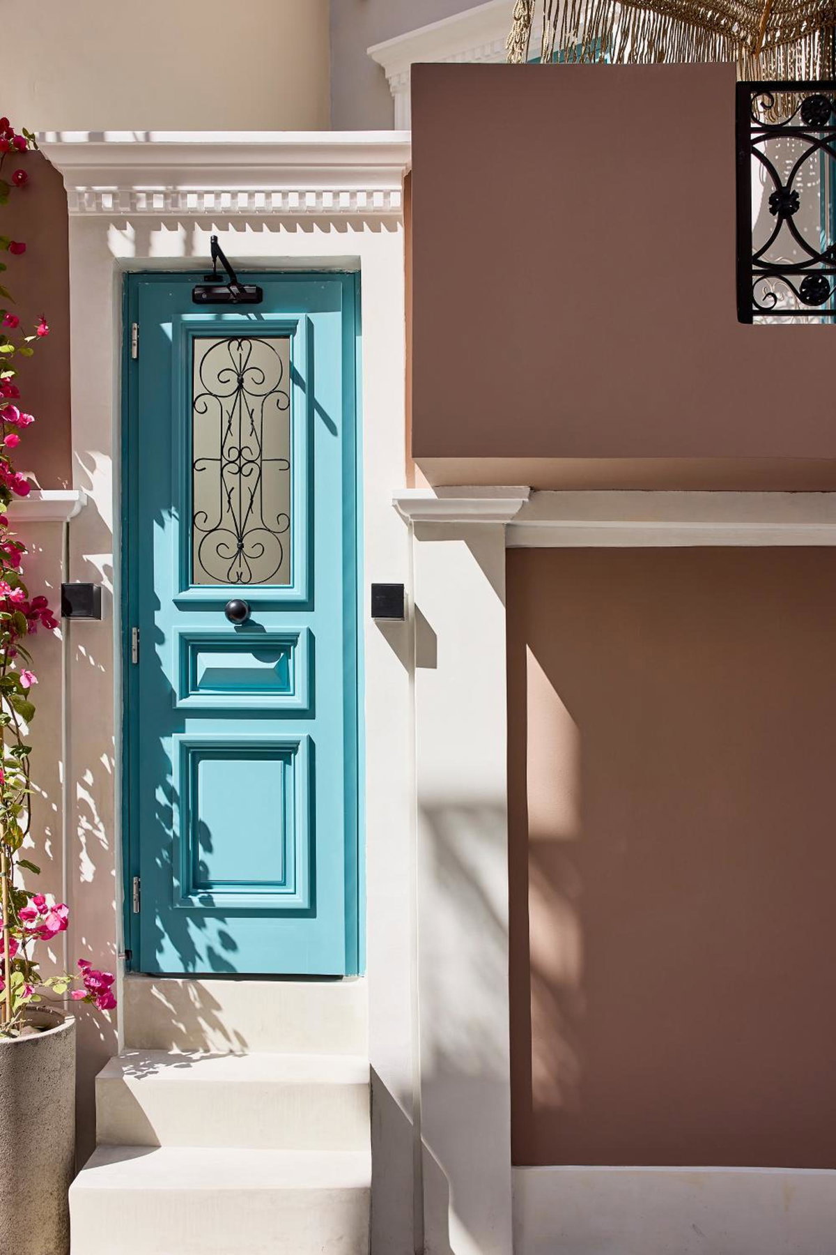 Syroc Maison, Greece