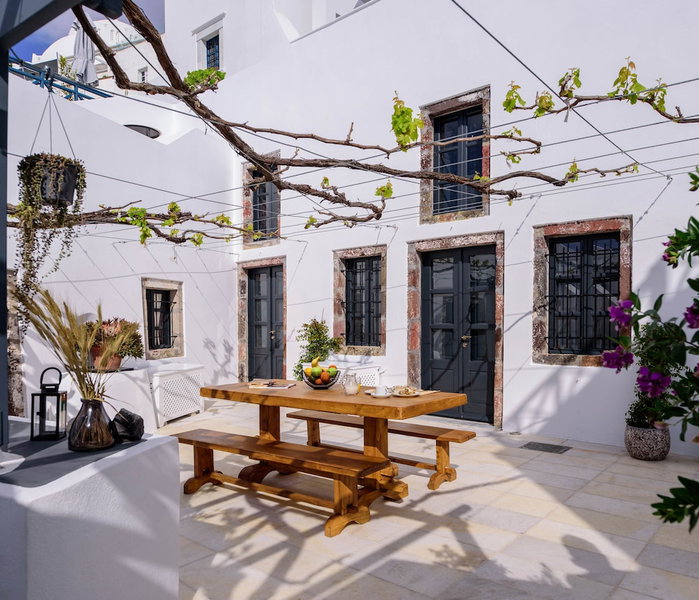 Firalia, Casa In Rock Suites, Santorini, Greece