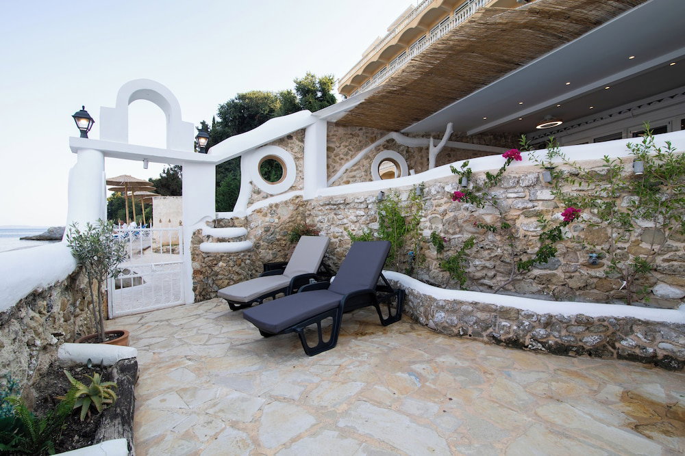 Hotel · Pontikonisi Hotel, Corfu