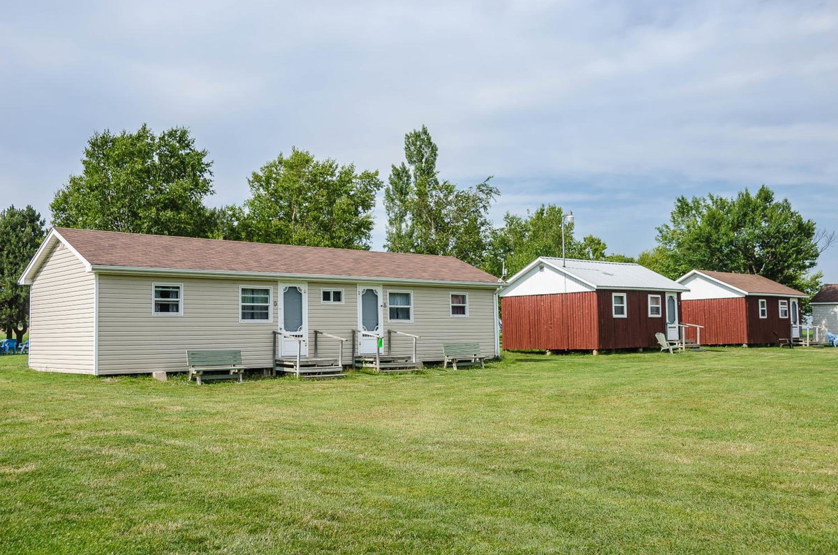 Rachel's Motel and Cottages, Canada