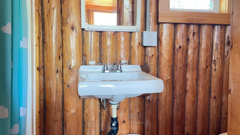 Rachel's Motel and Cottages, Surrey, Canada