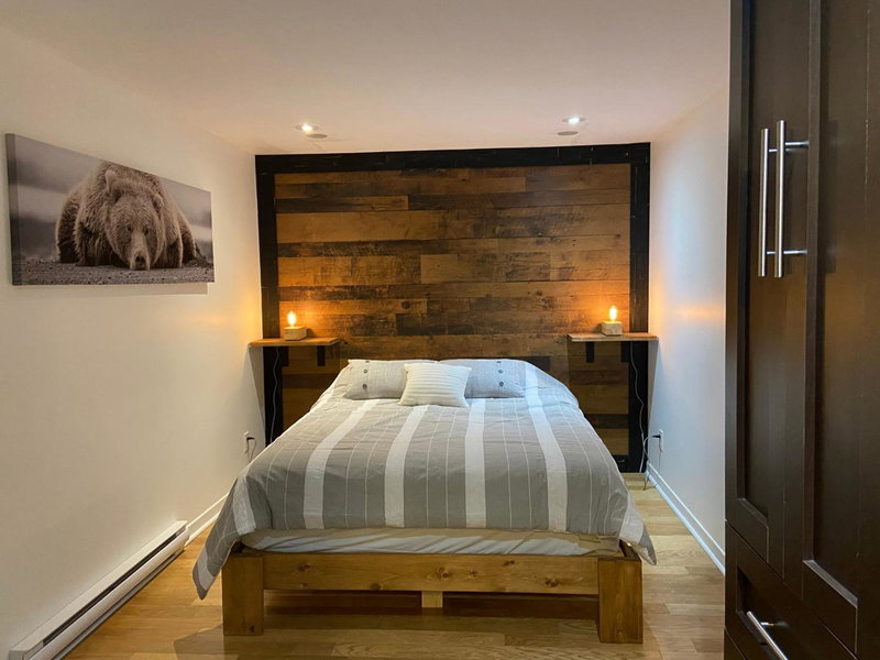 Condo Hotel Au pied du Mont Orford, Orford, Canada