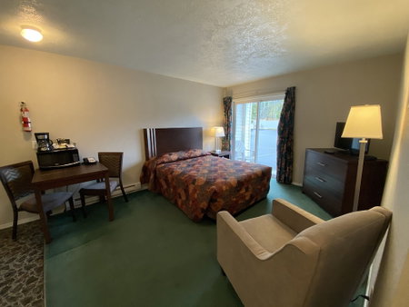 Lake Cowichan Lodge, Lake Cowichan, Canada