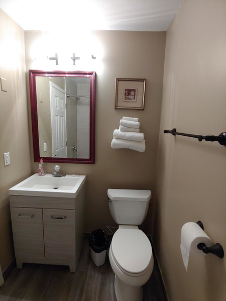 Pinecrest Motel, Nipigon, Canada