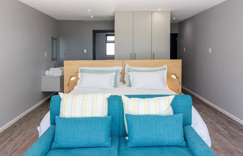 Sky Blue Guest House, Kenton on Sea, South Africa
