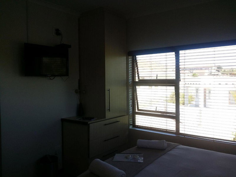 12 on Beach Guest House, Saldanha, South Africa