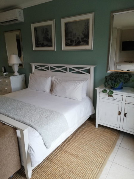 Mahogany Villa Guesthouse - SOLAR, Ballito, South Africa