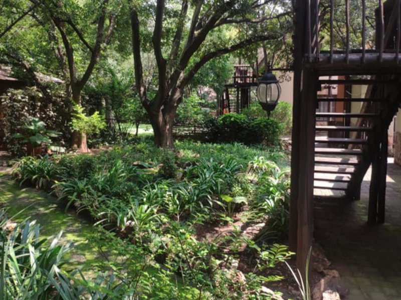 Lapalosa Lodge, Centurion, South Africa