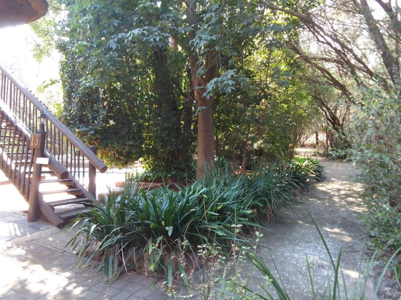 Lapalosa Lodge, Centurion, South Africa