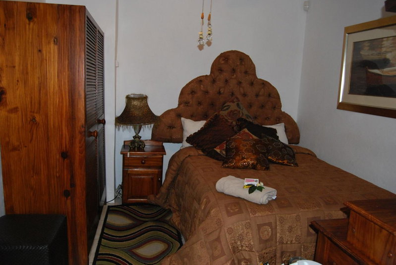 Ronique's Guest House, Rustenburg, South Africa