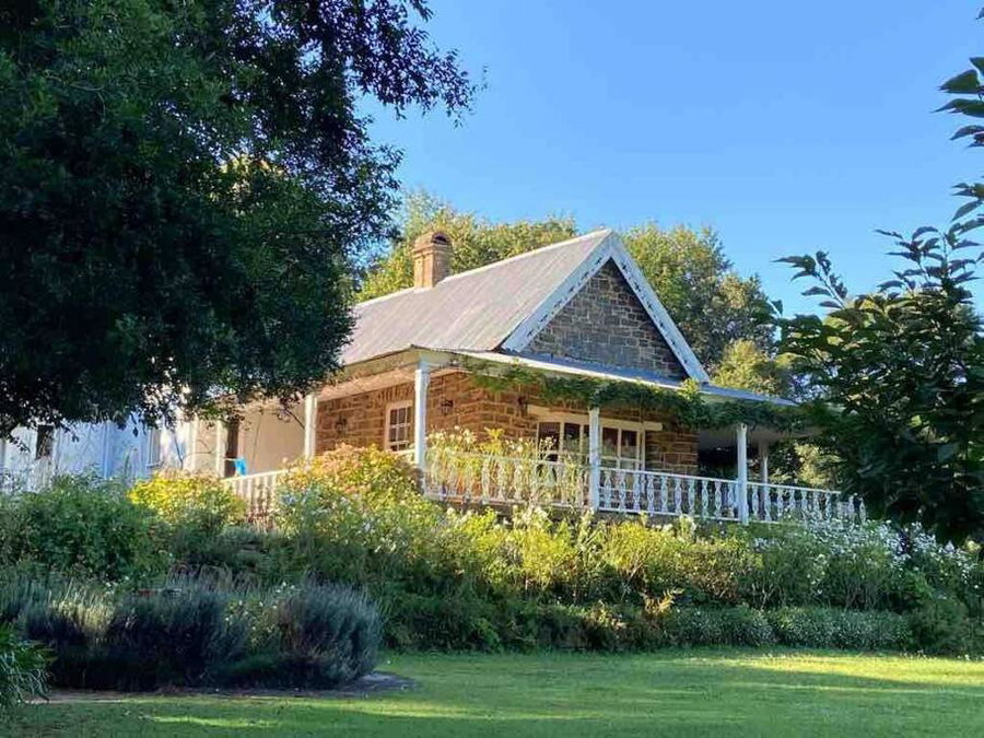 Yellowwoods Farm - WILLOUGHBYS COTTAGE and OLD STABLES COTTAGE, Curryʼs Post, South Africa