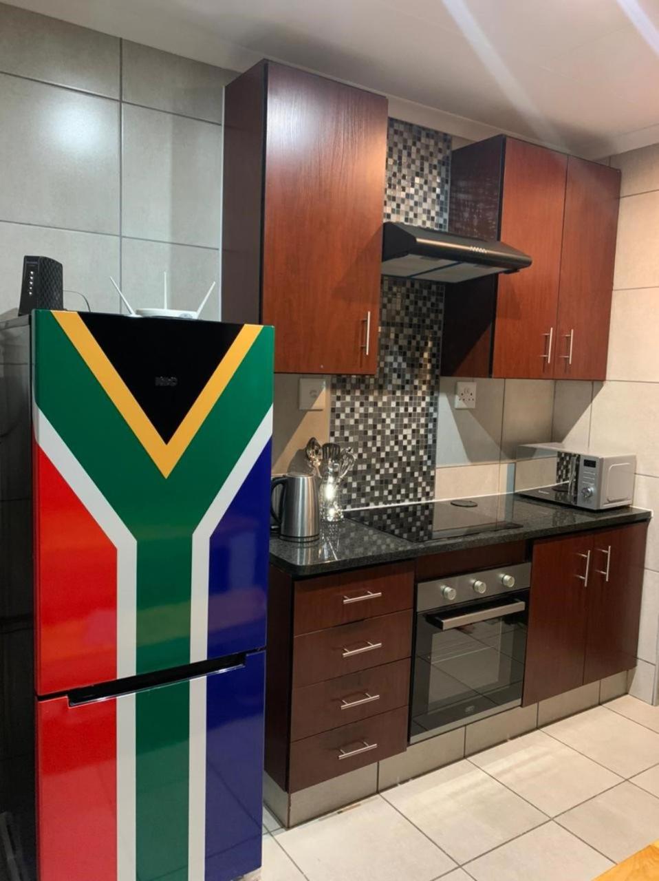 Hotel · Rhino House with 3 bedrooms next to Pilanesberg and Sun City, Mogwase