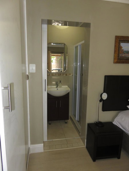 Milas Place, Somerset West, South Africa